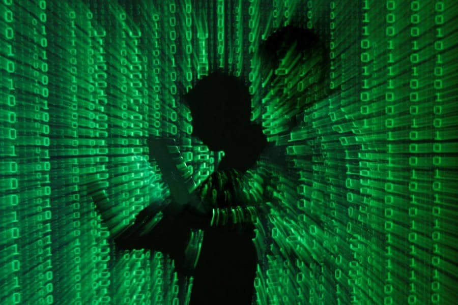 Key issues in sustainable digital revolution