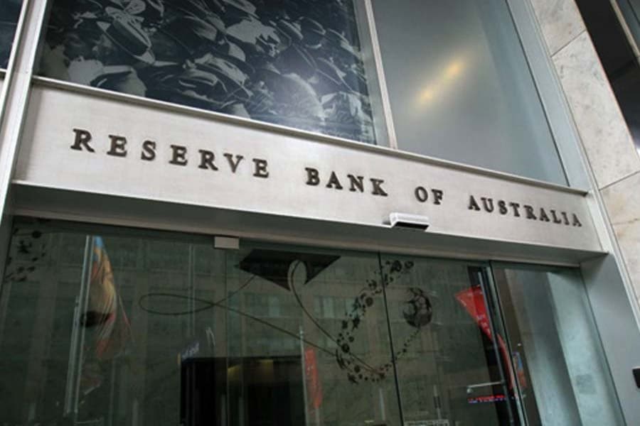 RBA keeps interest rate on hold at 0.75 per cent