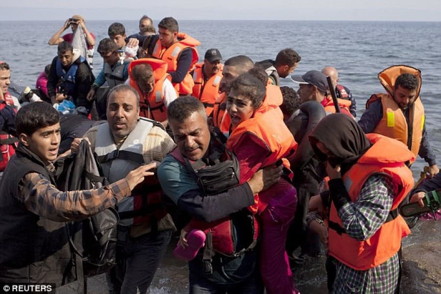  500 Syrian refugees return to homeland from Lebanon