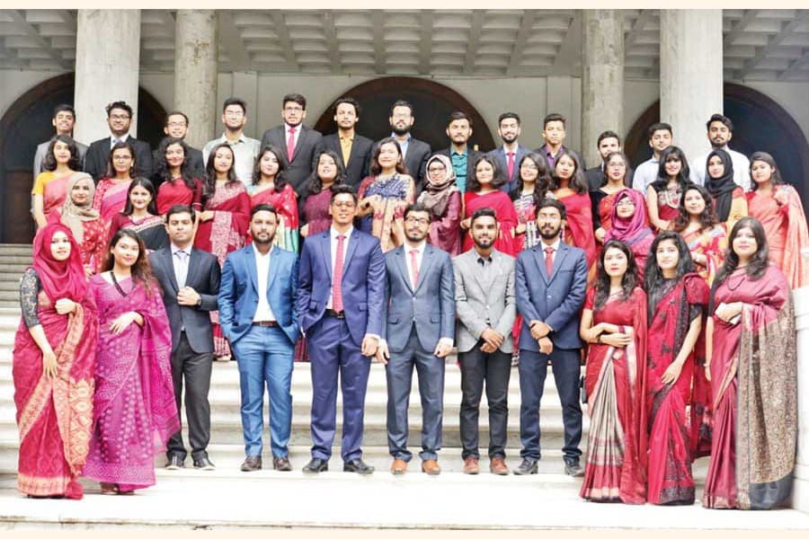 A club, bridging between students and corporates