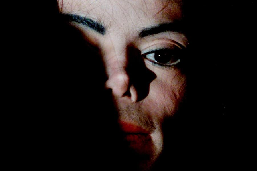 Michael Jackson accusers can sue, court rules
