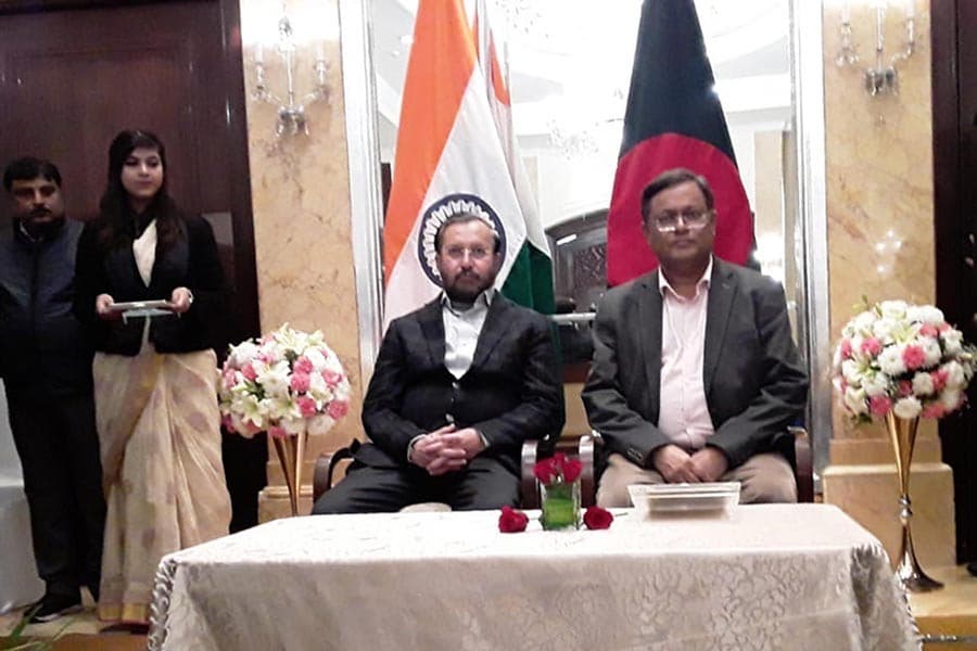 Bangladeshi, Indian state-run radios launch broadcast exchange programmes