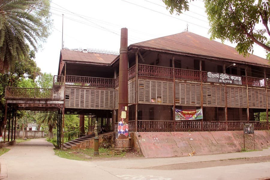 Alexandra Castle — tale of a 150-yr-old building