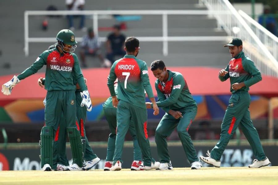 Five players sanctioned after under-19 World Cup final brawl