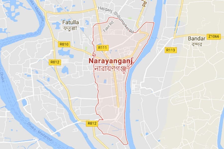 Eight of a family suffer burns in Narayanganj fire