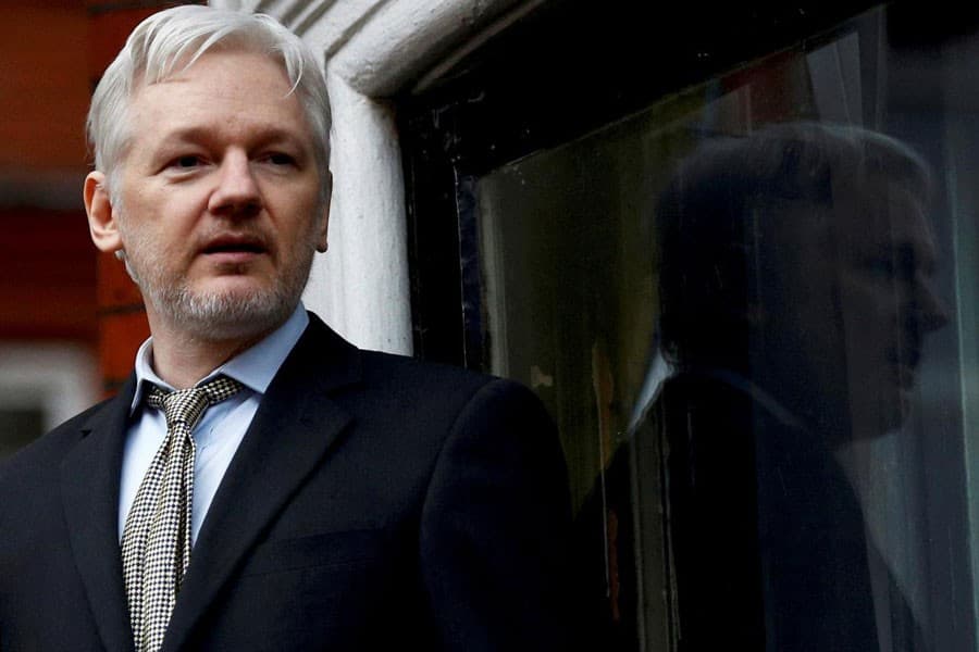 US extradition bid for Assange to go before a British court