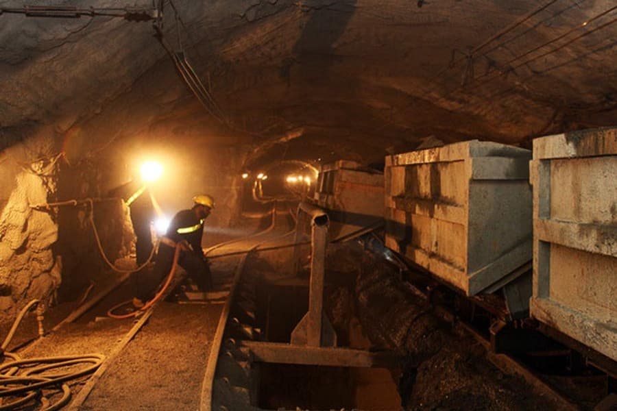 Govt doubles coal mining royalties