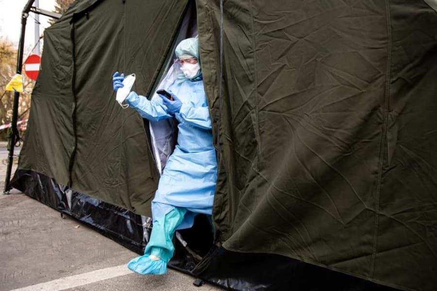 Global coronavirus death toll hits 16,510