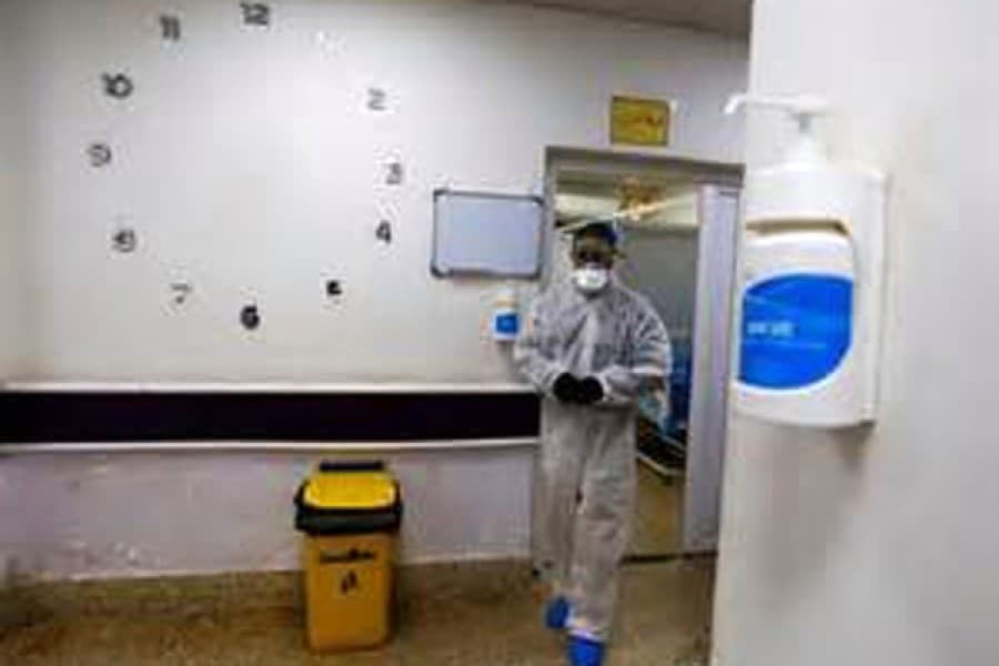 In Iraq, coronavirus terrifies even doctors
