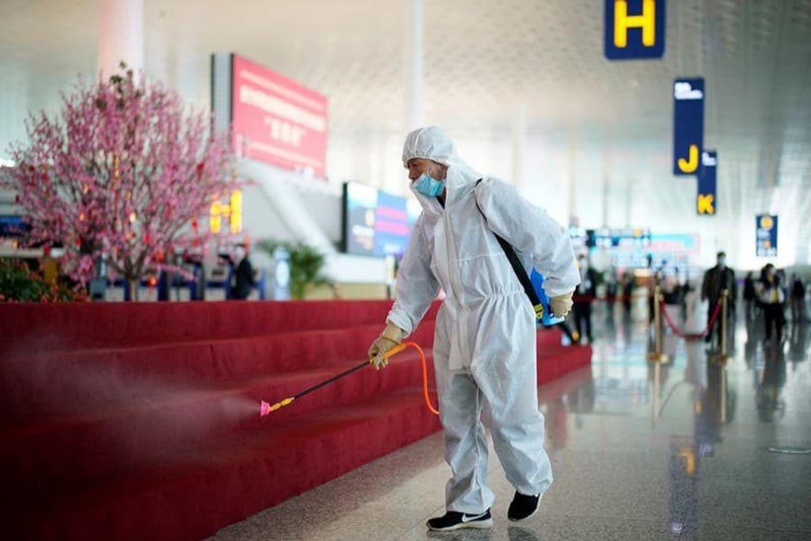 'Welcome back Wuhan': Chinese city lockdown ends after 76 days