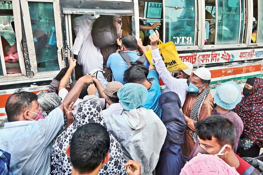 BD corona cases jump by 2,695 with 37 additional deaths
