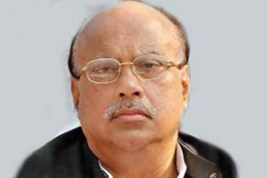 Former Health Minister Nasim suffers brain haemorrhage during corona treatment