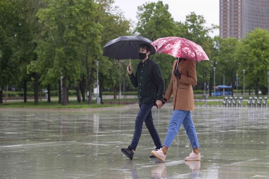 Russia's COVID-19 cases near 450,000