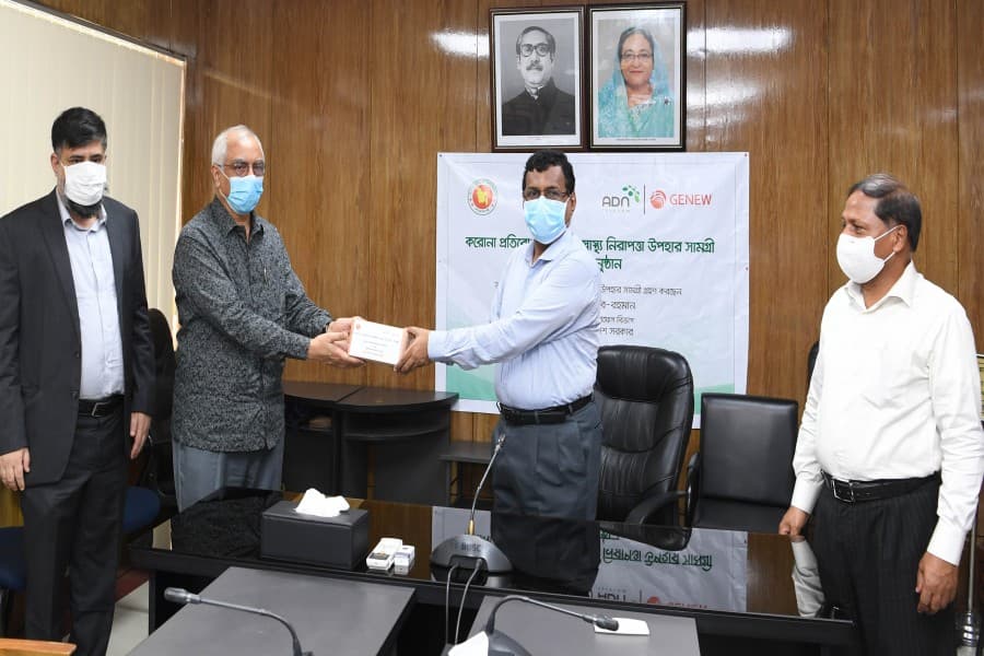 ADN Telecom donates 12,000 face masks to Posts and Telecommunications Dept