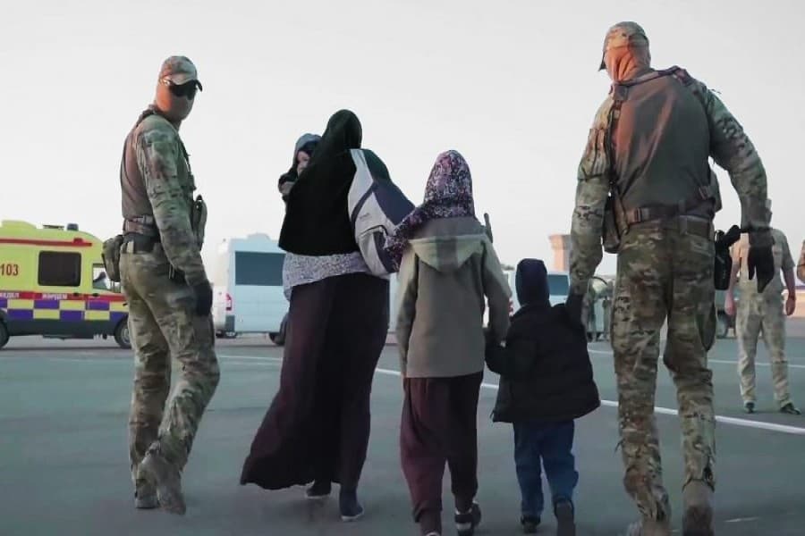 Ten French children repatriated from Syria, says French foreign ministry