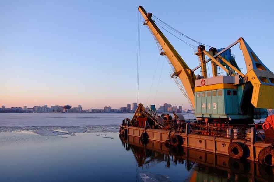 Canada's natural resources real GDP declines in first quarter