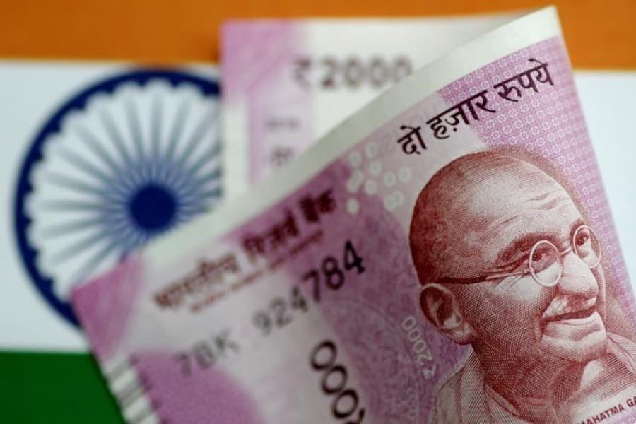 India records quarterly current account surplus for first time in 13 years