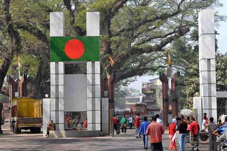 India allows import through Benapole after Bangladesh exporters’ tit-for-tat move