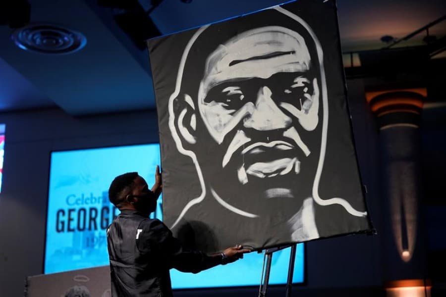 Police ignored George Floyd's 'I can't breathe' plea: Transcript