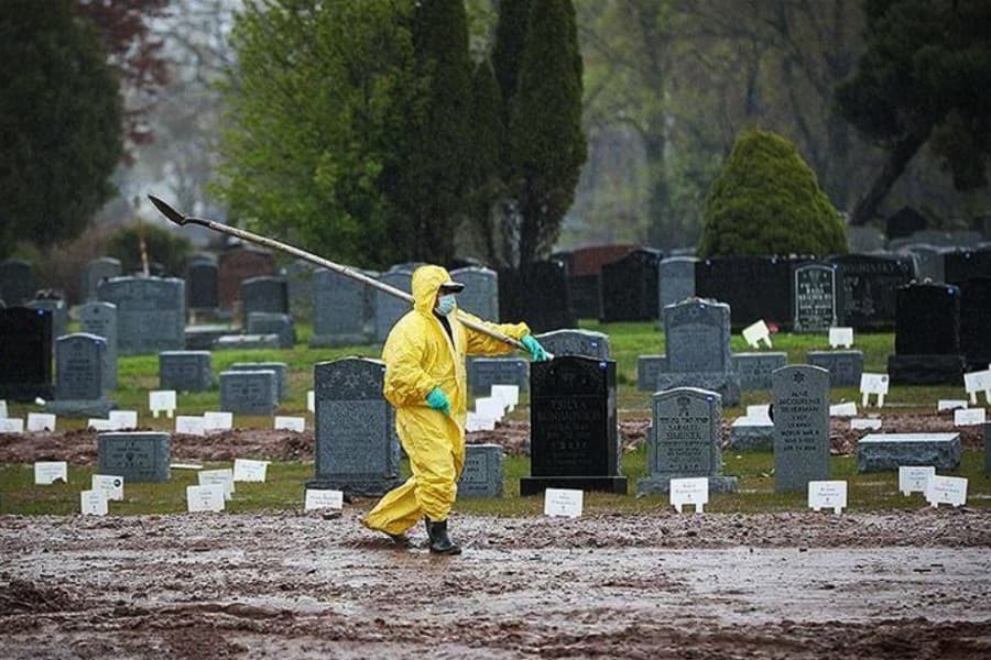 US records 1,000 deaths in a single day from Covid-19
