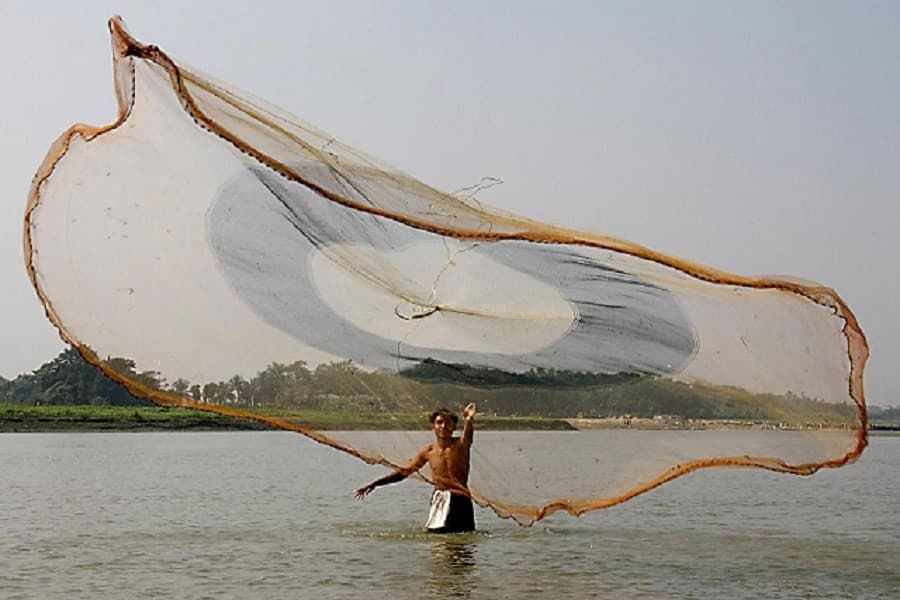 Reaping blue economy benefits: Supporting coastal fishing communities essential