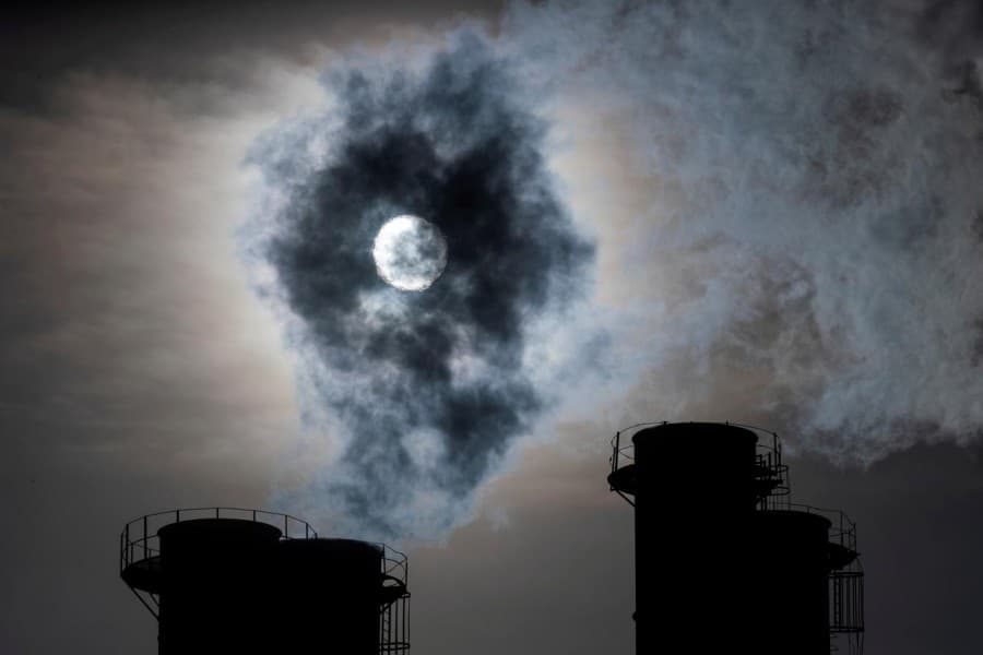 Investors launch climate plan to get to net zero emissions by 2050
