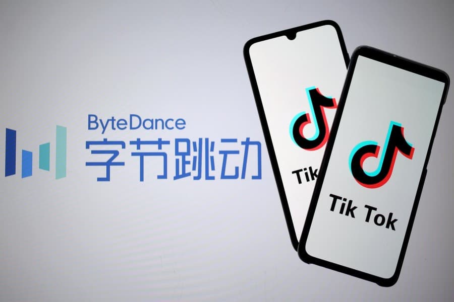 Trump imposes US ban on WeChat, TikTok in 45 days