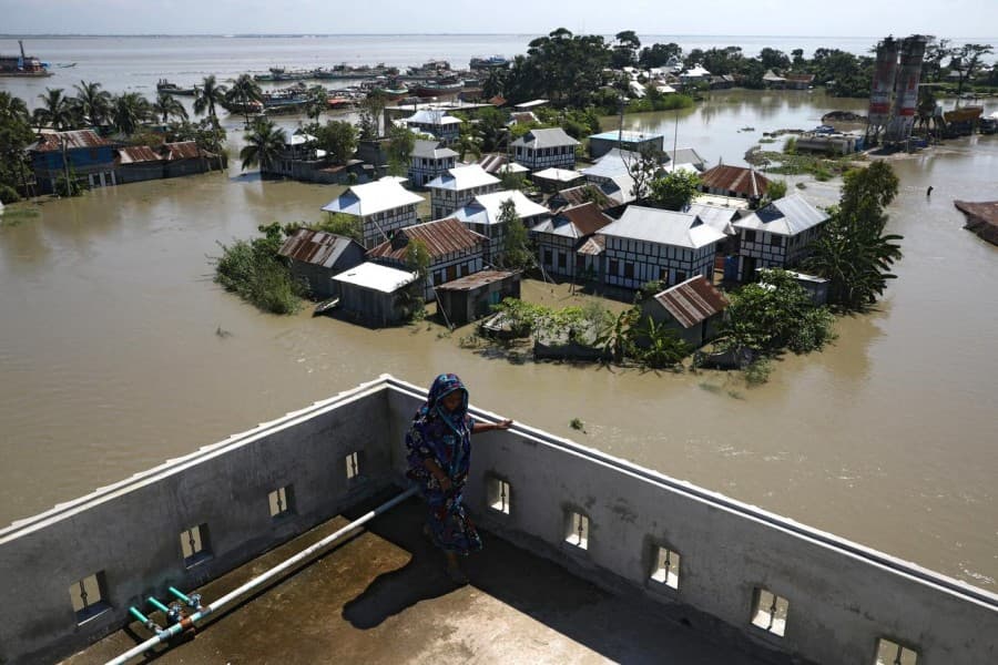 Fears of second wave as Bangladesh flooding death toll hits 161