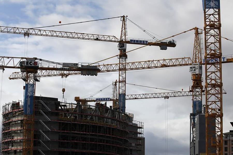 Swiss government sees GDP turning positive in Q3, recovery underway