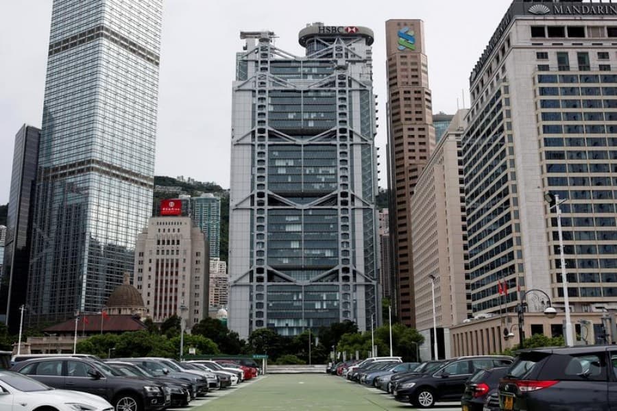 HSBC, StanChart's Hong Kong shares drop after 'FinCEN' leak