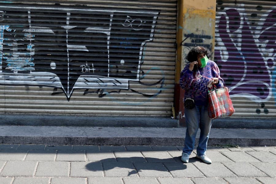Mexico’s confirmed coronavirus cases cross 700,000, actual toll unknown