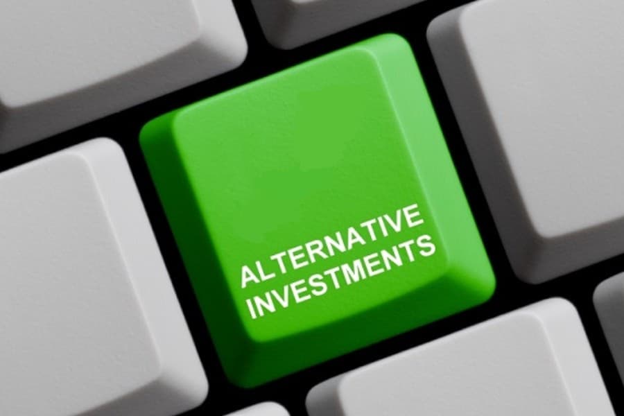 'Alternative' investing made easier
