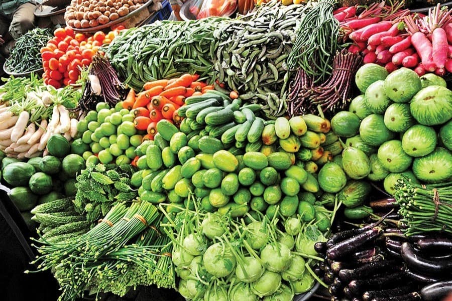 Vegetable market in Jashore volatile
