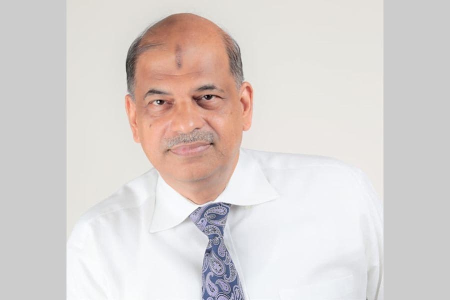 Professor Yusuf Mahbubul appointed dean of SETS at IUB