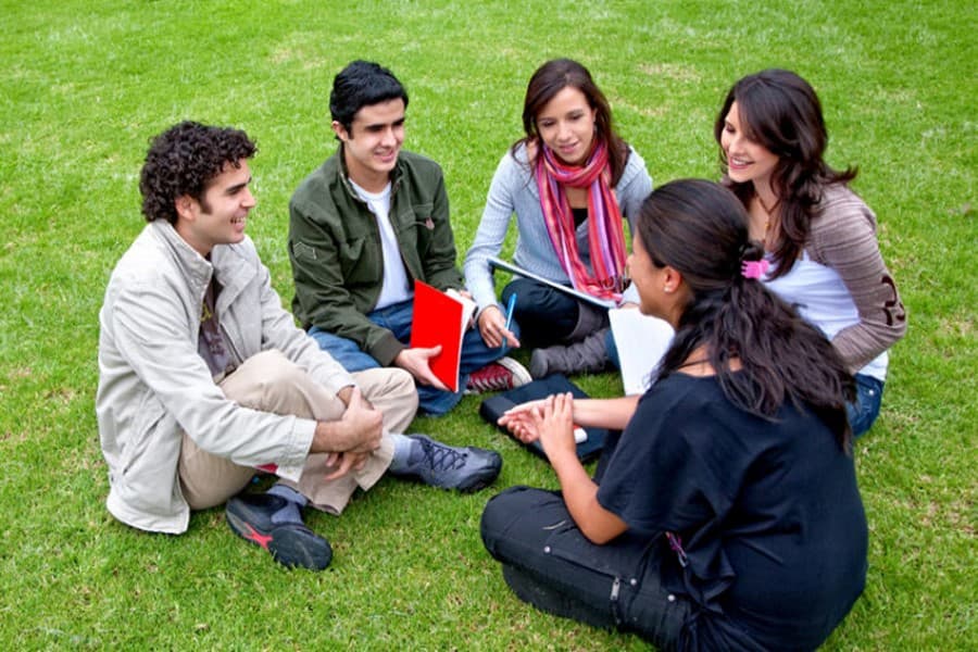 Bangladeshi students studying in US reach new ‘all-time high’