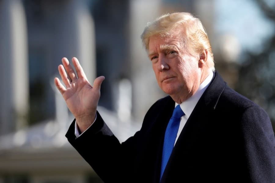 Trump hints at running for presidency in 2024
