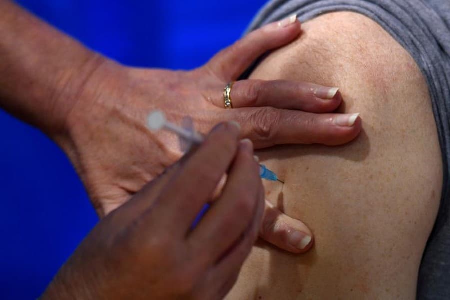 Vaccine carrots or sticks to US employees?