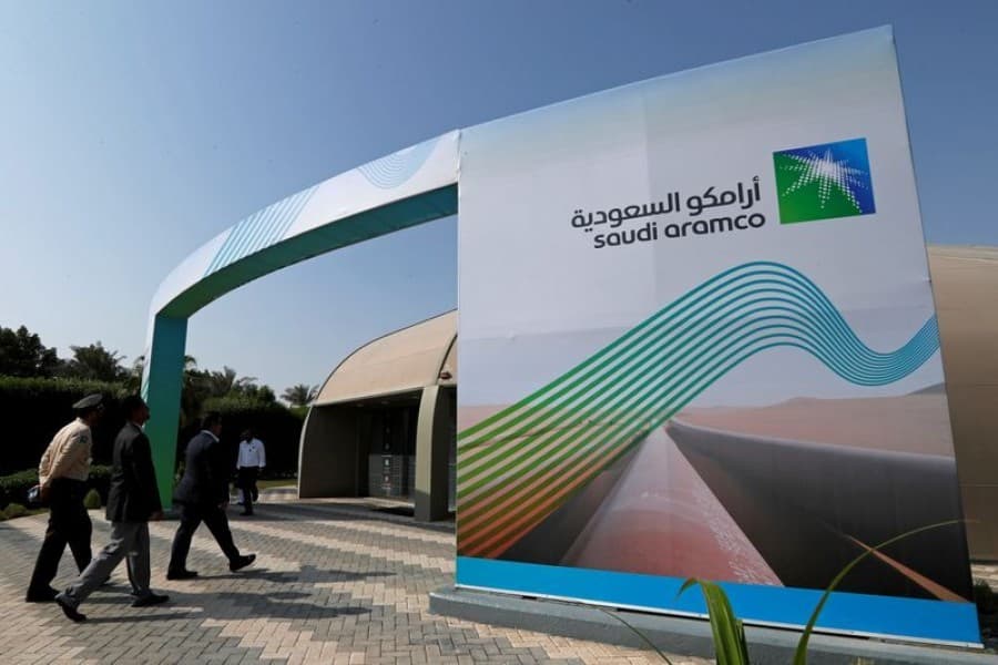 Aramco may have to borrow more to maintain Saudi dividend