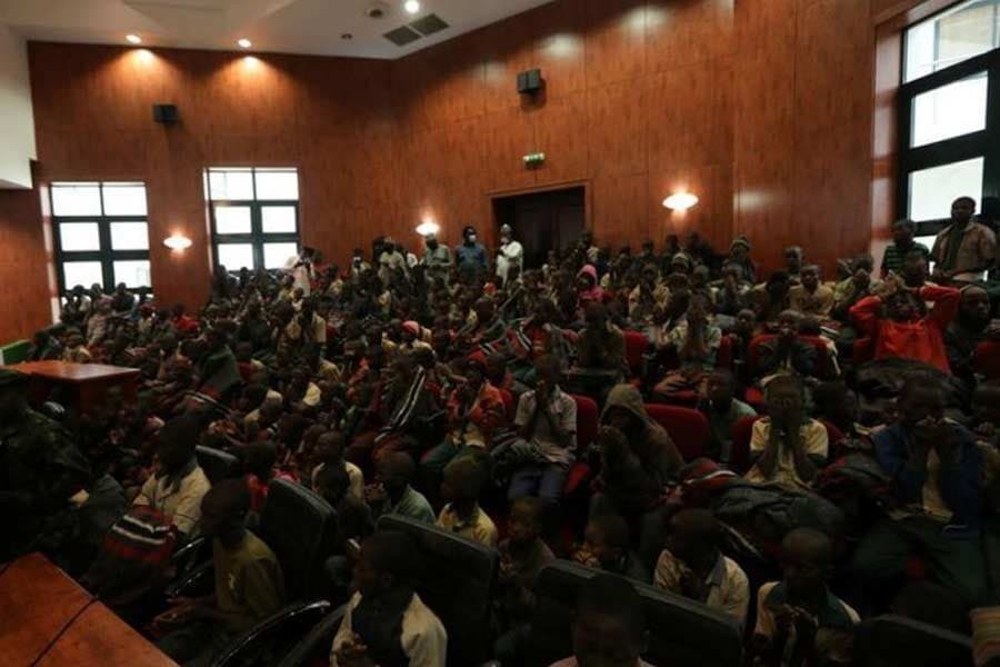 Nigerian schoolboys reunited with families after week-long captivity