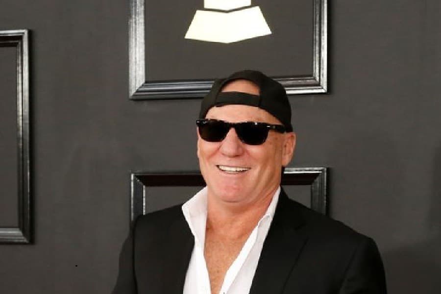 How shoe mugol Steve Madden gets life back on track