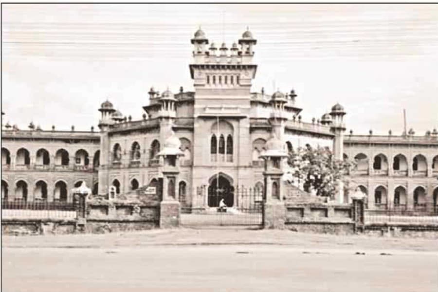 Centennial thoughts on Dhaka University