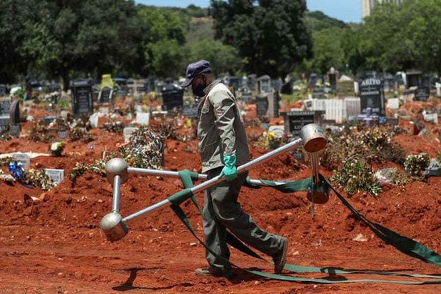 Africa's Covid deaths near 100,000 after second wave