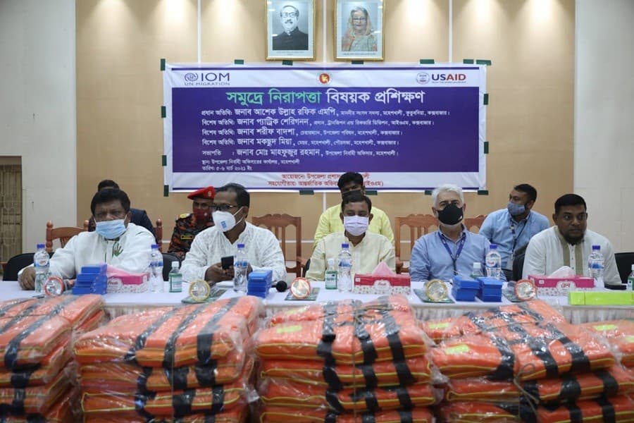 IOM, GoB begin 'Sea Safety Training' for boatmen
