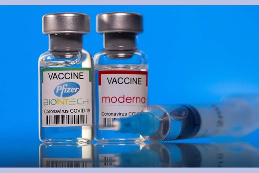 Pfizer, Moderna COVID-19 vaccines highly effective after first shot in real-world use, reveals US study