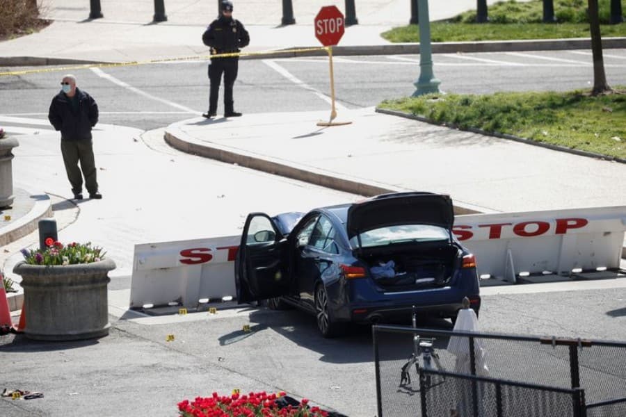 Vehicle attack on US Capitol leaves one police officer dead