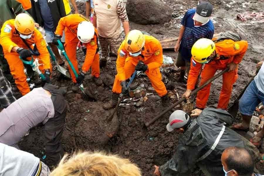 Death toll reaches 119 from floods landslides after cyclone in Indonesia