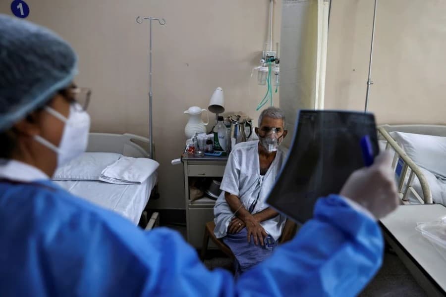 India reports 368,147 new virus cases