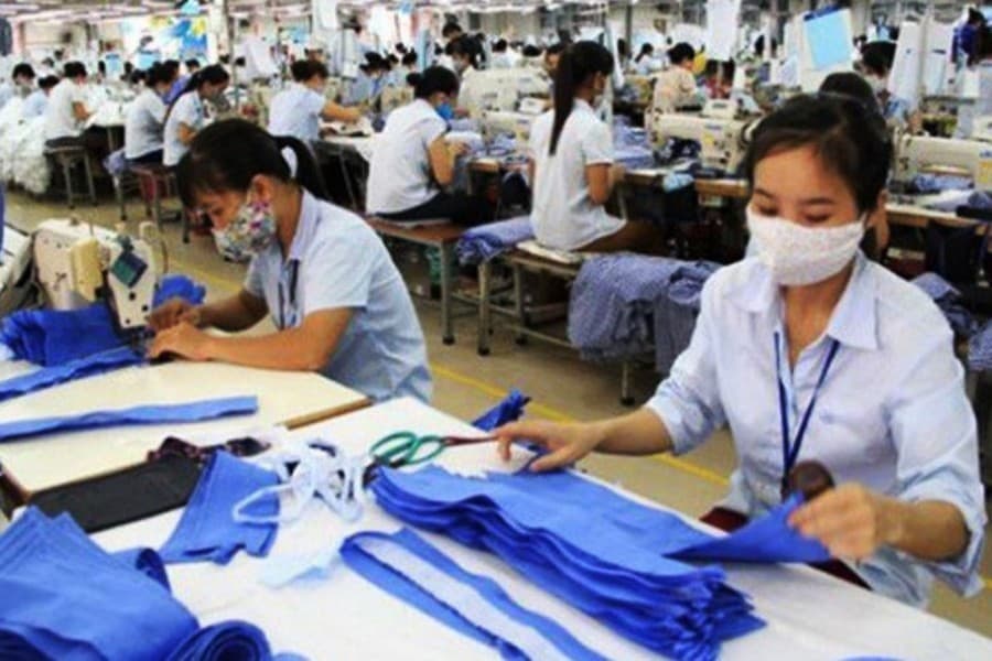 Vietnam's garment export rises 15pc in five months