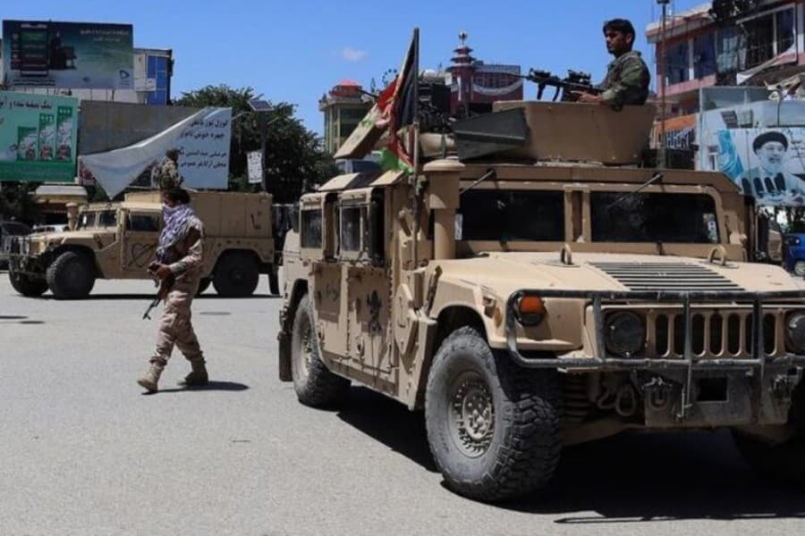 10 mine-clearing workers killed in Taliban attack in Afghanistan  