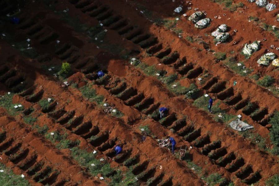 Global Covid-19 death toll  crosses 4 million